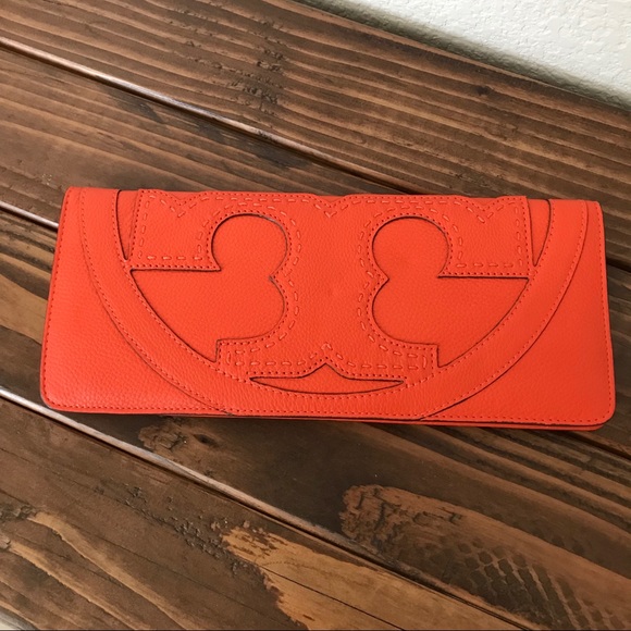 Tory Burch Handbags - Tory Burch Amalie Fire Orange Clutch